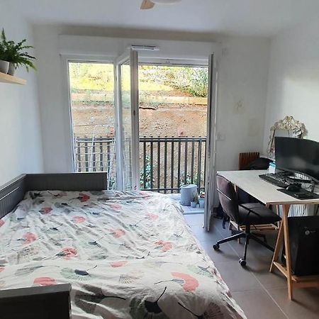 Appartement A 10 Min A Pied De La Plage De Nizza Exterior foto