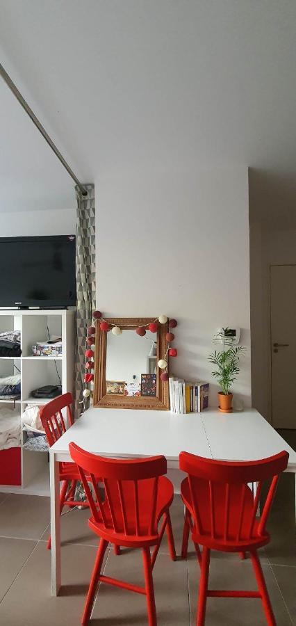 Appartement A 10 Min A Pied De La Plage De Nizza Exterior foto