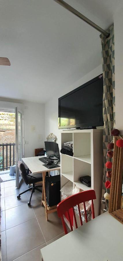 Appartement A 10 Min A Pied De La Plage De Nizza Exterior foto